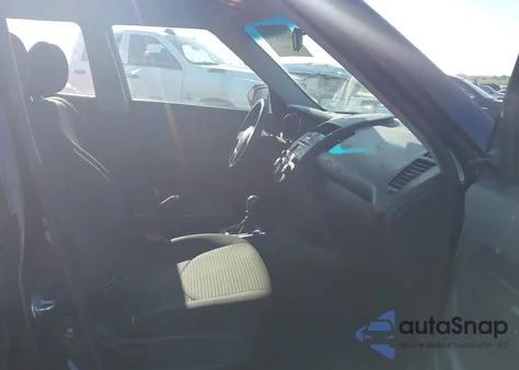 2011 Kia Soul из США, поврежденный, VIN KNDJT2A17B7203038